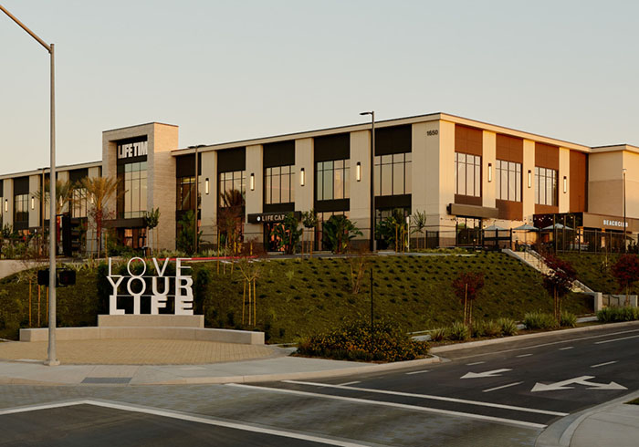 CNBC - How the ‘K-shaped’ economy is showing up at two big U.S. gyms